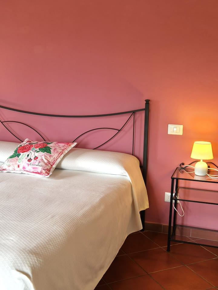 B&b Casale Di Sandra Camelia Room With Breakfast - Chiusi