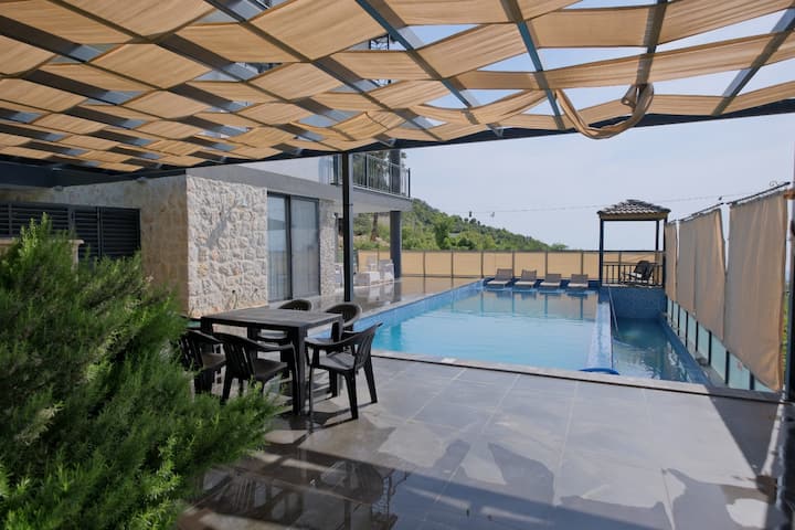 Ultra Lüx Tripleks Villa Bireysel Havuzlu - Kalkan