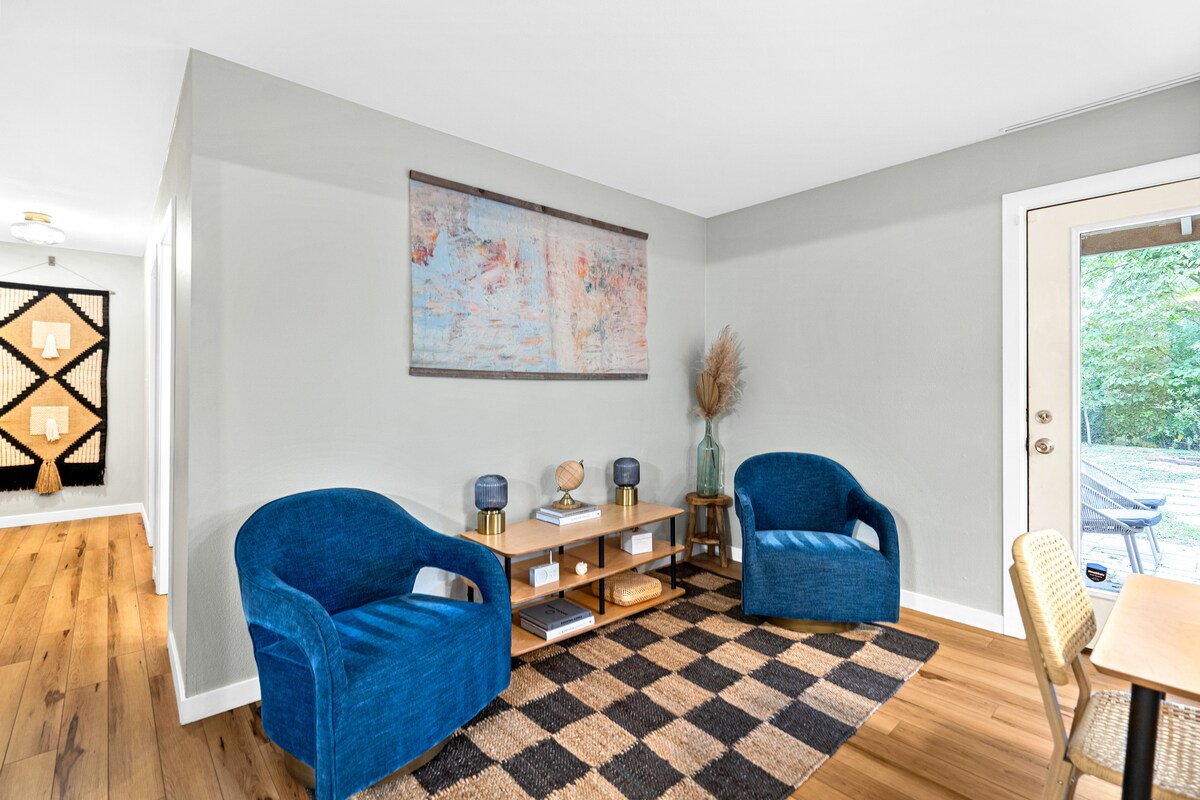 Charming Updated Bungalow | 3BR | 4 Min to Mueller