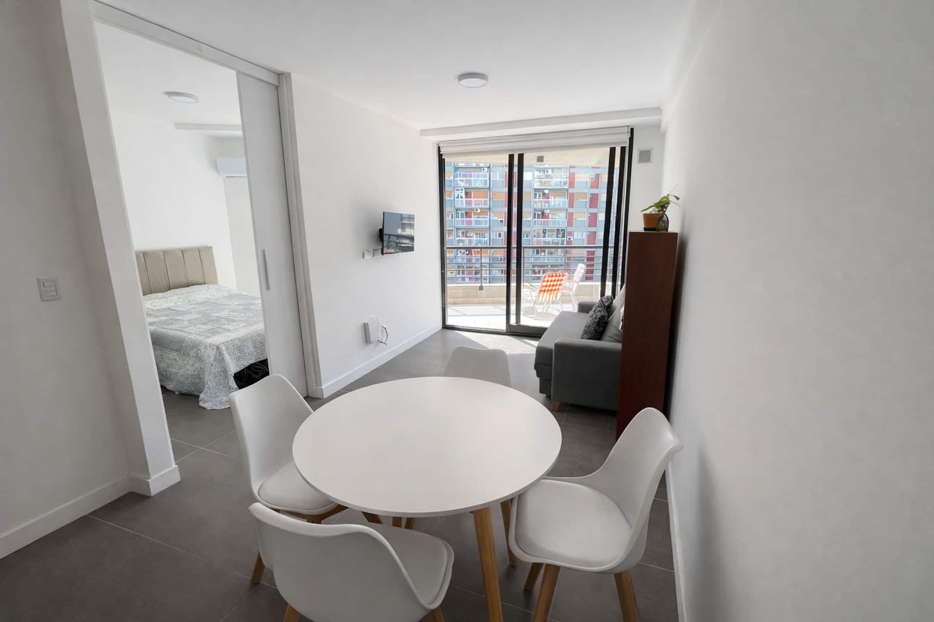 2 brand new rooms with balcony in Caballito