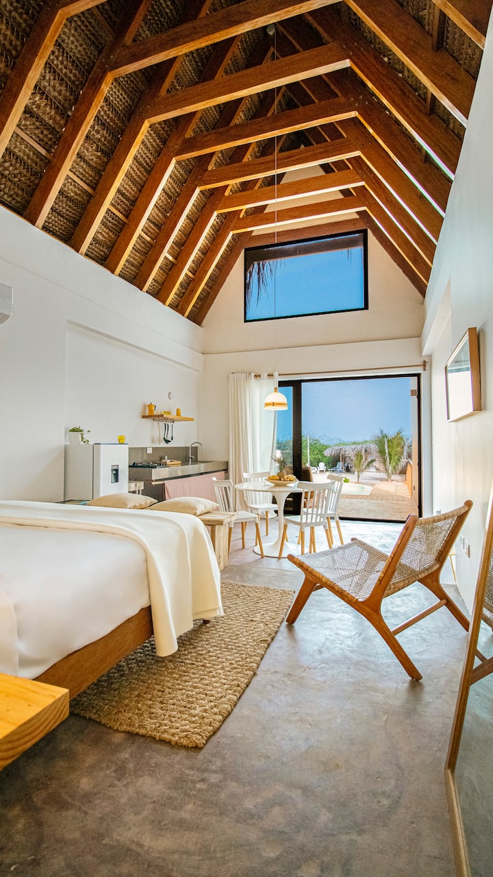 Casa Frente Al Mar Con Piscina Privada En Zorritos - Tumbes