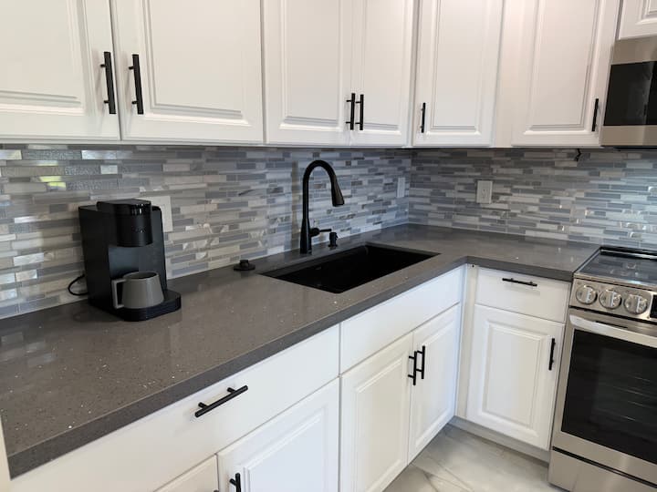 Modern Farm Stay - Glendale, AZ