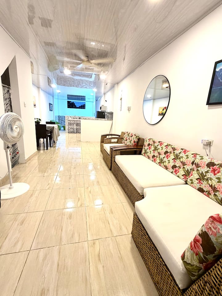 Casa Familiar Y Acogedora En Melgar - Melgar