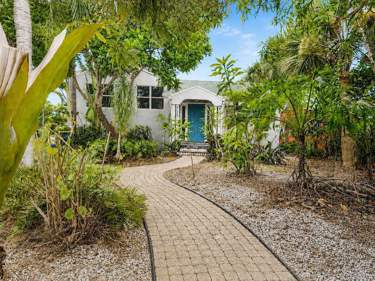 705 S Palmway, Lake Worth Beach