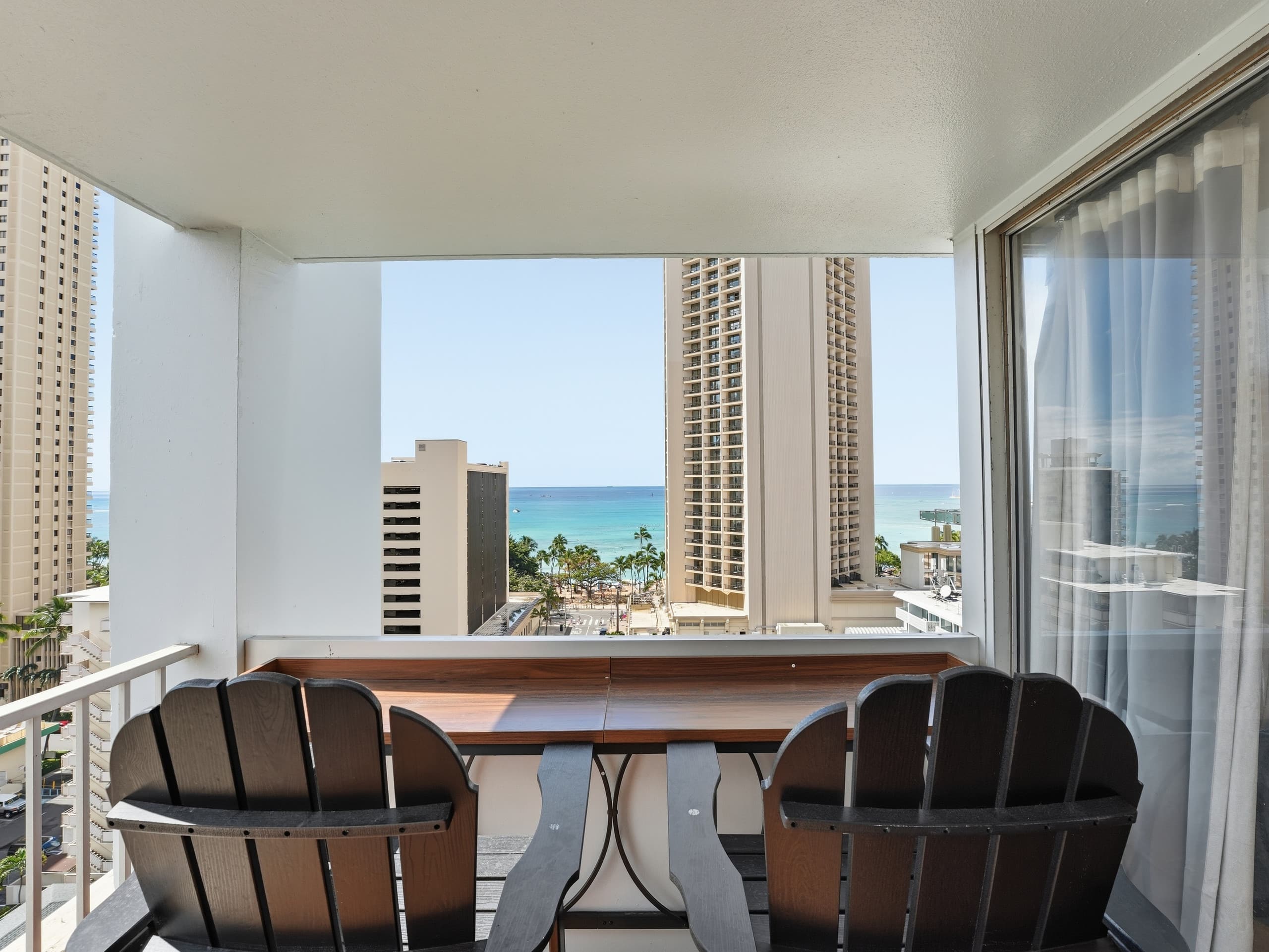 Modern Fully Renovated 1 bdrm Heart of Waikiki - Image 39