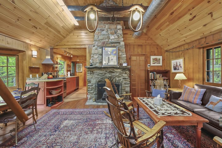 Timpani Corners | Private Pond • Ac - Pittsfield, MA