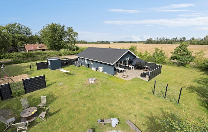 3 Bedroom Cozy Home In Ulfborg - Ulfborg