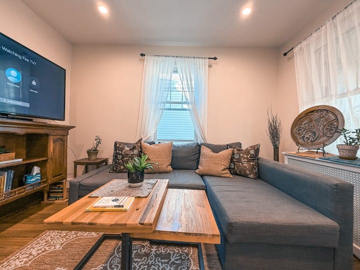 Fully Equipped W/ Parking Near Nyc, Newark, & More - Elizabeth, NJ