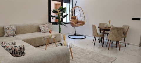 Top performing Airbnb: Prestigious, peaceful apartment near the train station in Meknès