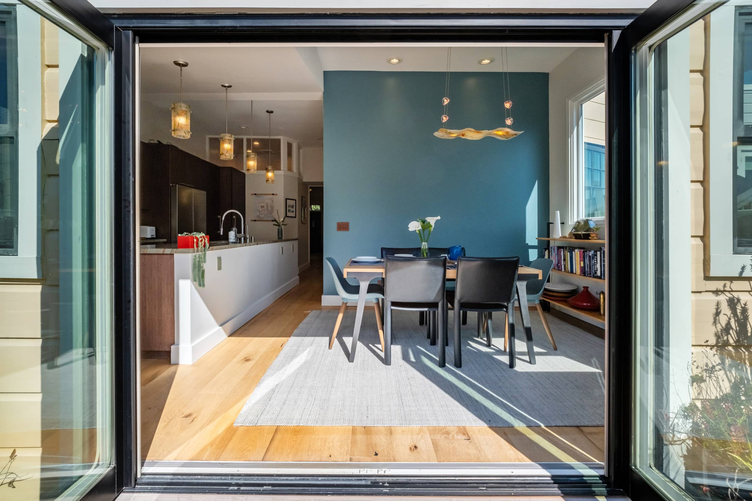 Home in San Francisco · ★5.0 · 3 bedrooms · 3 beds · 3 baths - Image 28
