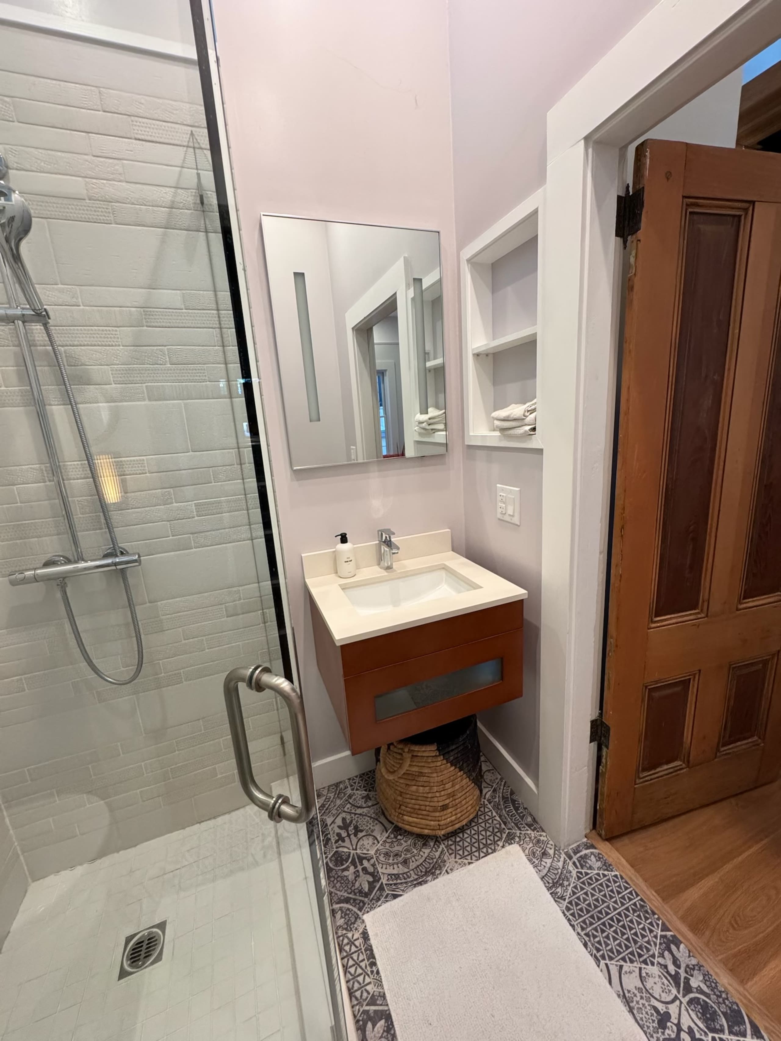 Home in San Francisco · ★5.0 · 3 bedrooms · 3 beds · 3 baths - Image 58