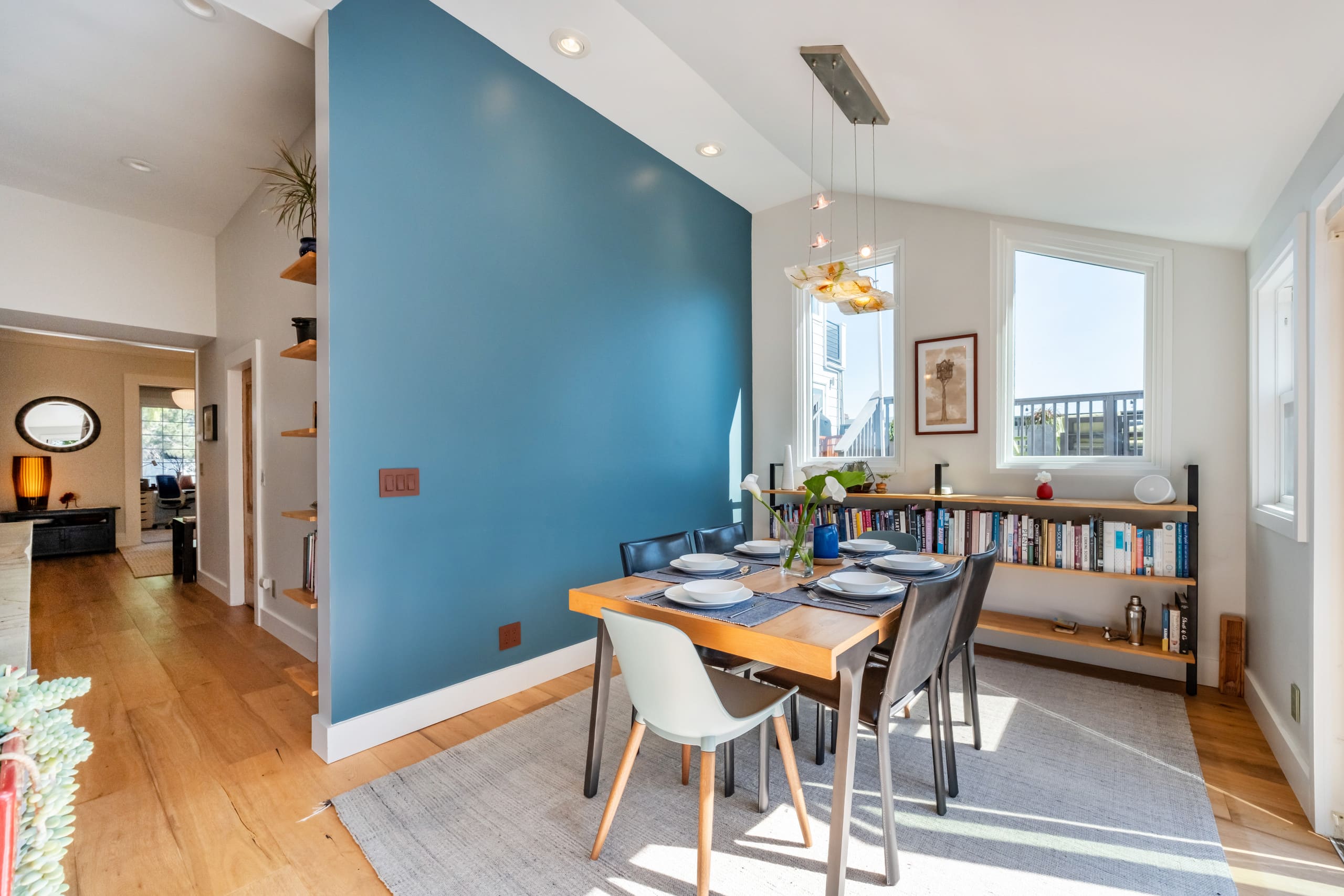 Home in San Francisco · ★5.0 · 3 bedrooms · 3 beds · 3 baths - Image 24
