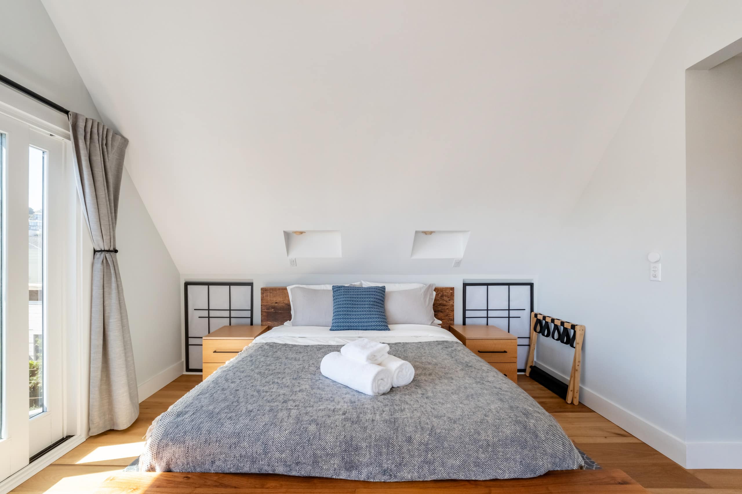 Home in San Francisco · ★5.0 · 3 bedrooms · 3 beds · 3 baths - Image 44