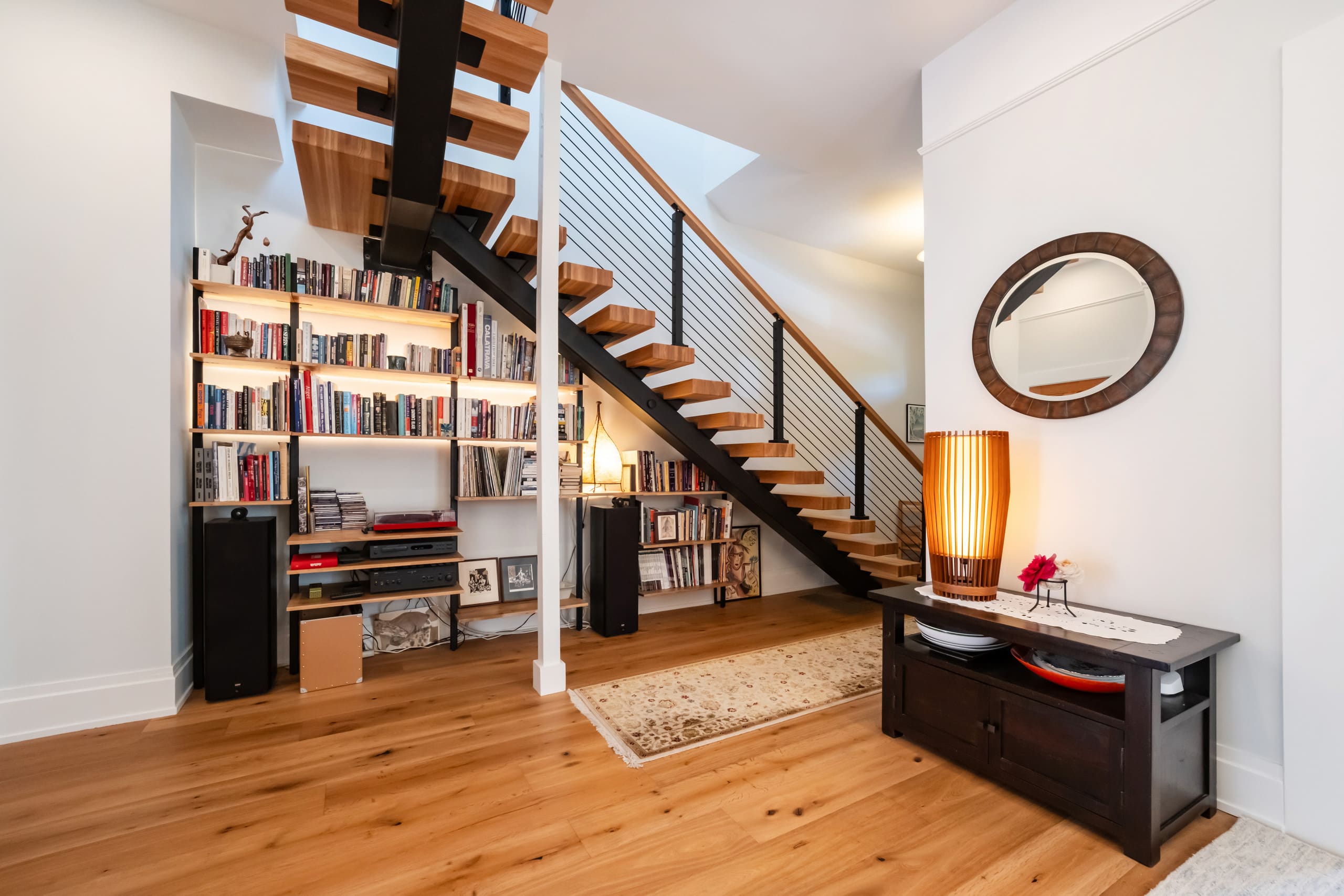 Home in San Francisco · ★5.0 · 3 bedrooms · 3 beds · 3 baths - Image 85