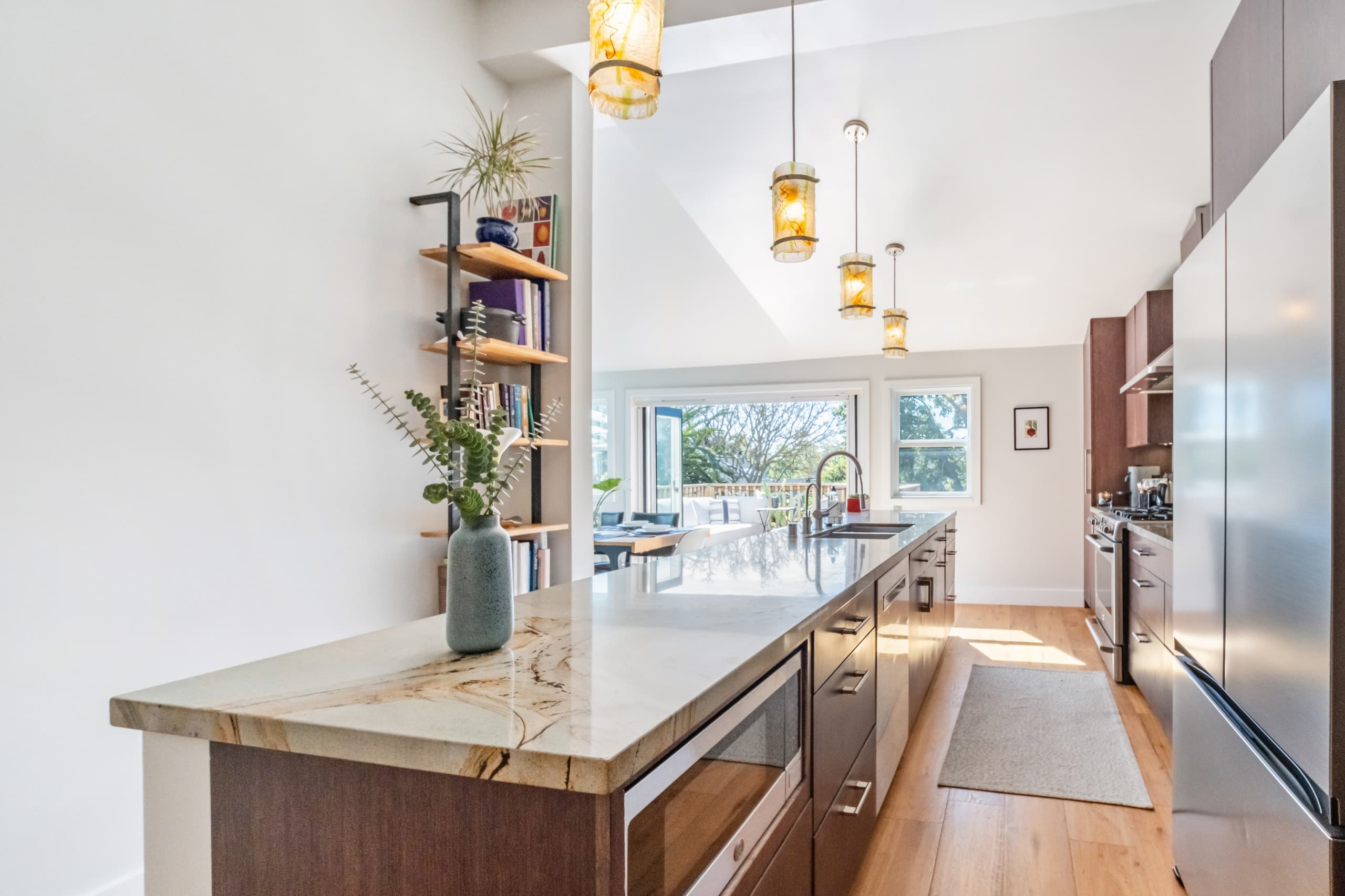 Home in San Francisco · ★5.0 · 3 bedrooms · 3 beds · 3 baths - Image 18
