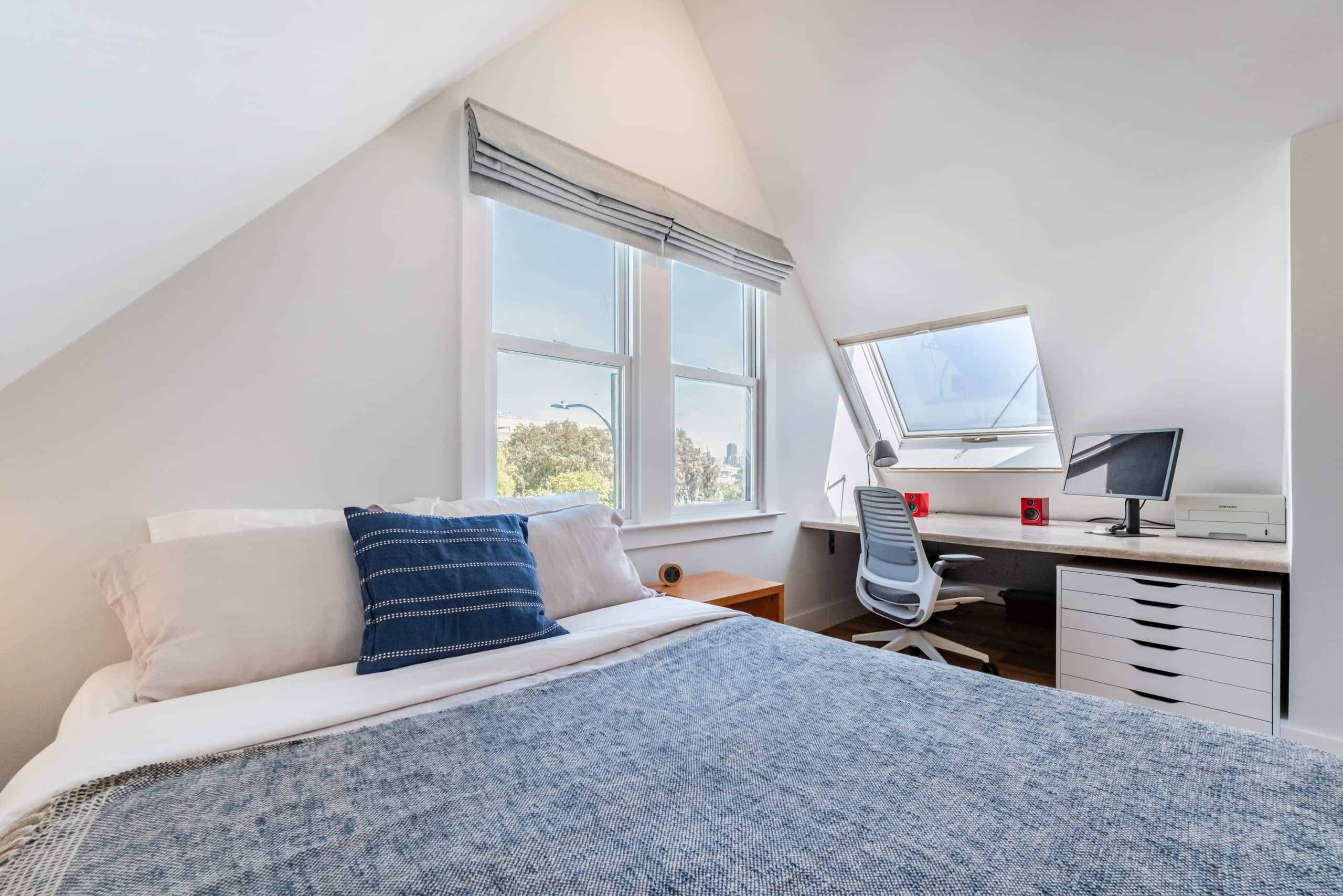 Home in San Francisco · ★5.0 · 3 bedrooms · 3 beds · 3 baths - Image 38