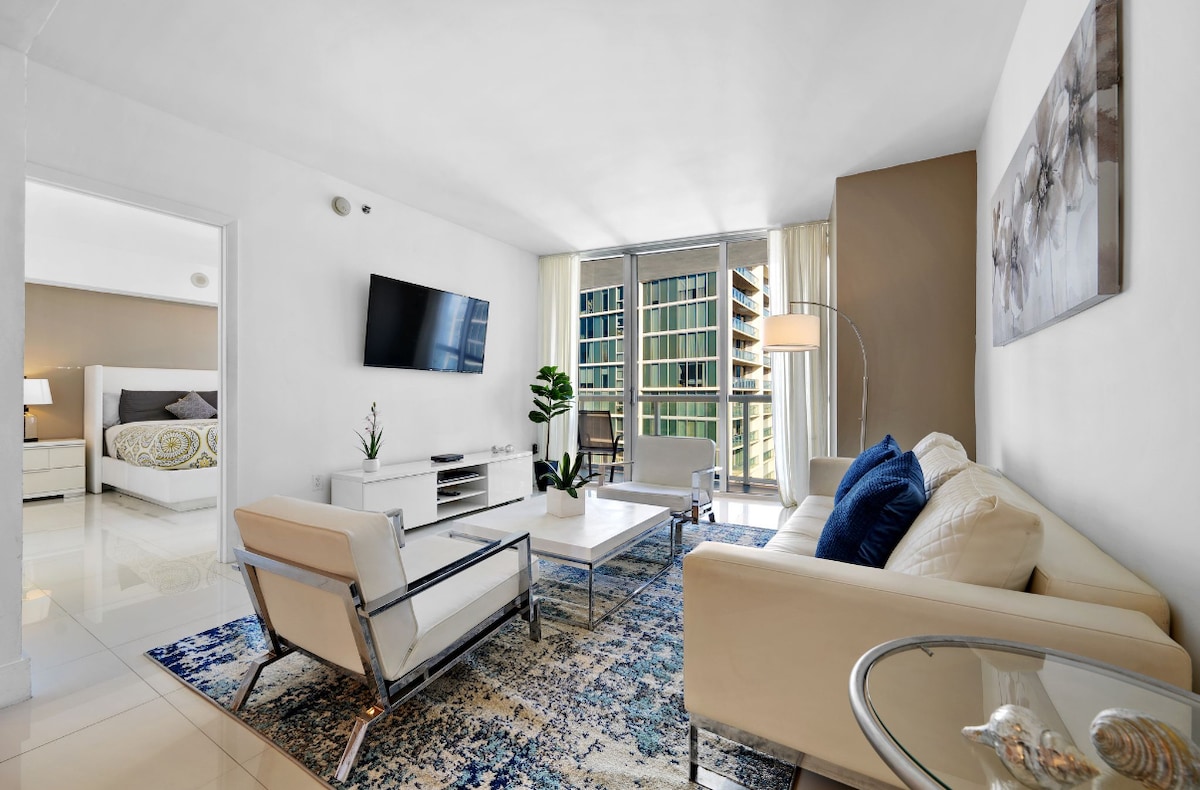 W Residences — Charming 1BR Ocean View