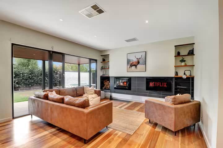 Luxury Family Retreat | Pool | Fire | Chef Kitchen - Mansfield