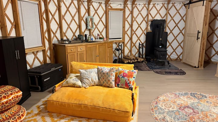 Peaceful Off-gird Yurt Farm Stay - South Carolina
