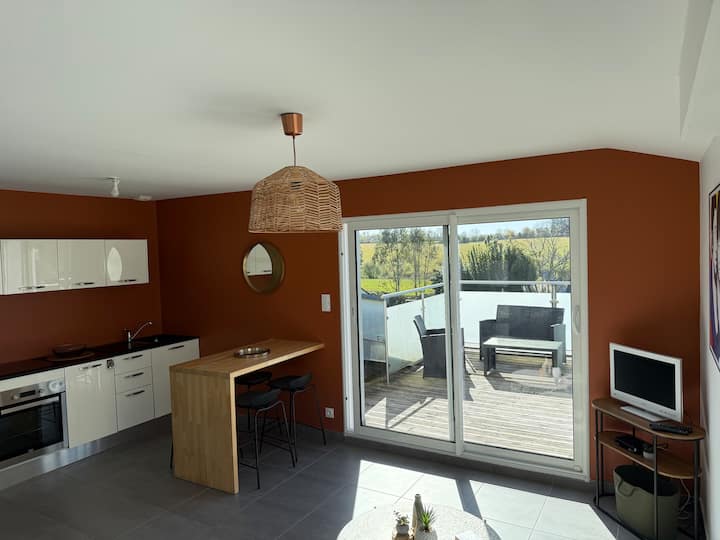 Joli Appartement Ensoleillé à 5min De La Plage - Fouesnant