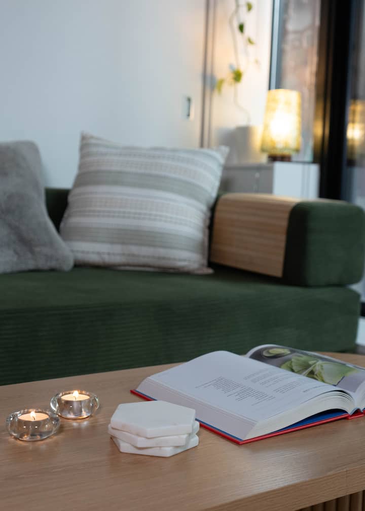 Walk To Fifa & Cruises | Modern Gastown Suite - Vancouver