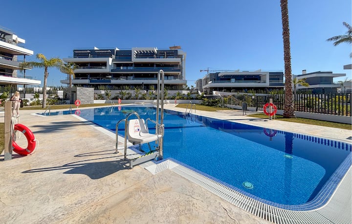 Nice Apartment In Torrevieja - Torrevieja