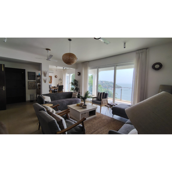 Living room image 1