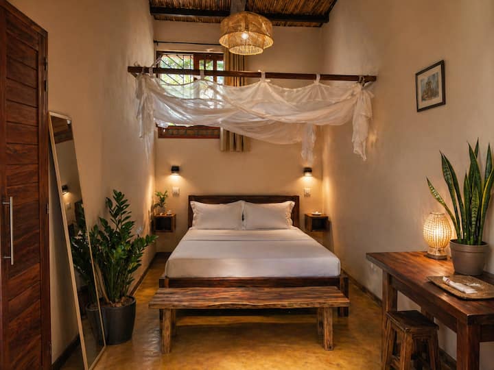A quiet and functional space to rest in after a day in Diego.