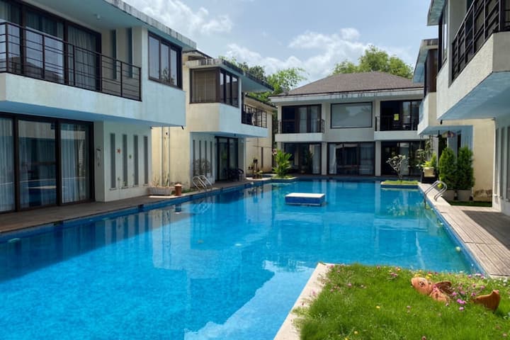 Pool image 2