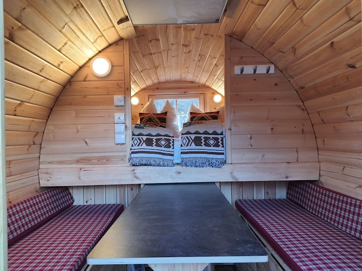 Sleeping Barrel In The Heart Of Transylvania (7) - Bazna
