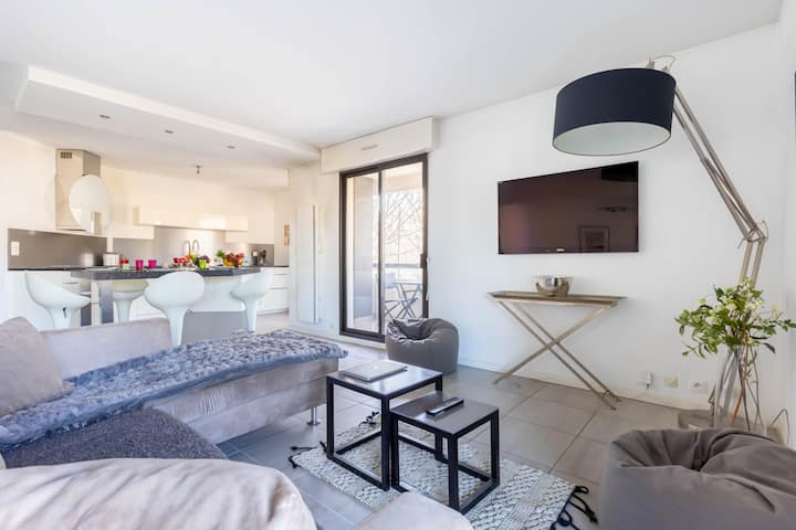 90m² Coeur De Ville Avec Balcon Et Garage Privé - Chamalières