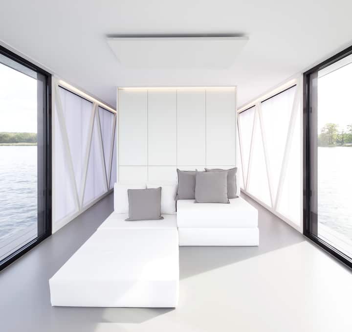 Architekten-refugium Auf Dem Wasser - Potsdam
