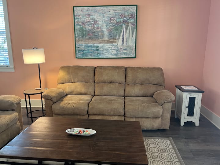 Turtle Inn - Sleeps 6 - Dog Friendly - 3 Pools - Port St. Joe, FL