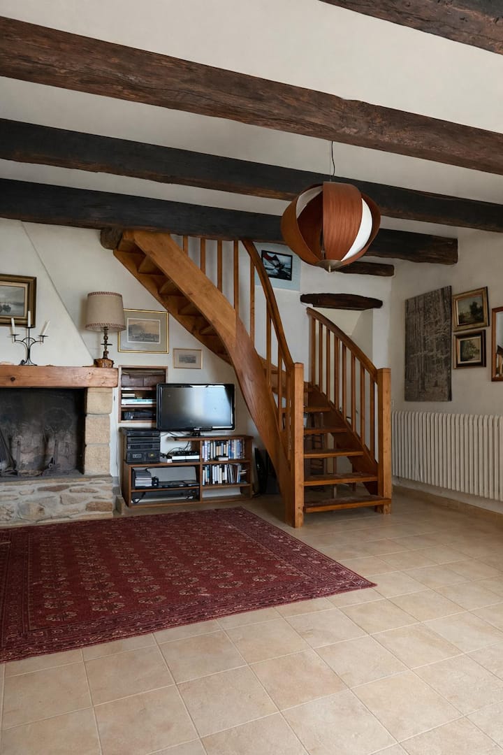 Maison Vue, Piscine, 11 Personnes, Calme - Les Vans