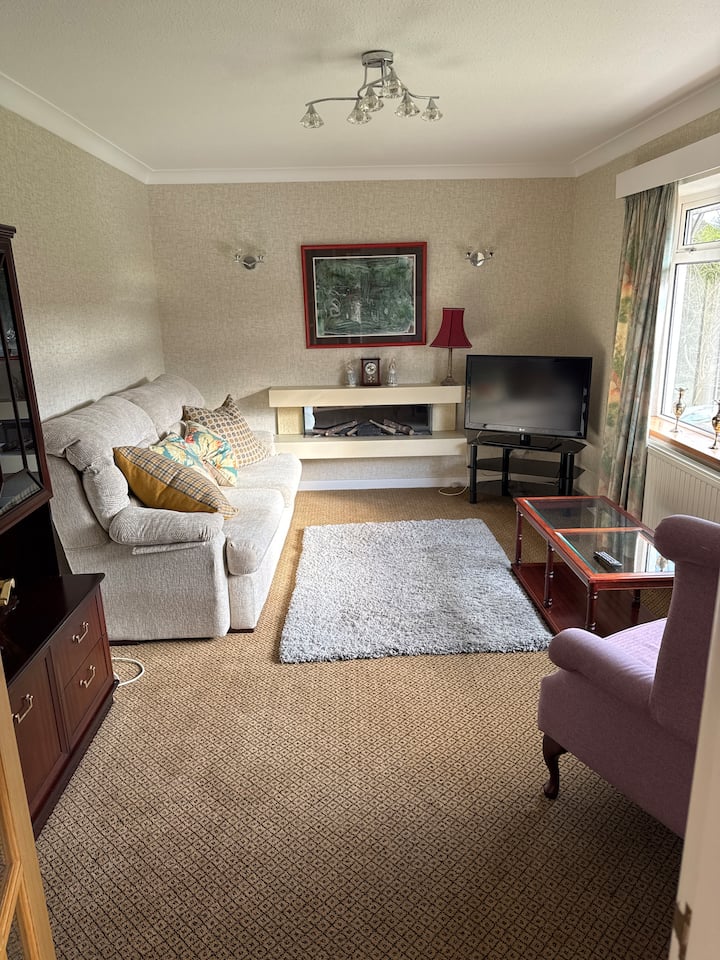 Very Private Bungalow, With Gated Access - Rochdale
