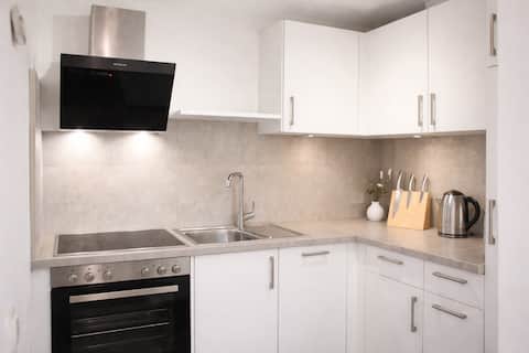 Beliebte Airbnb-Anzeige: dengg down town studio Apartment in Innsbruck