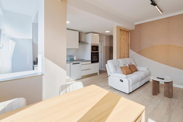 The Anna Apartment, By Home Match - Setúbal