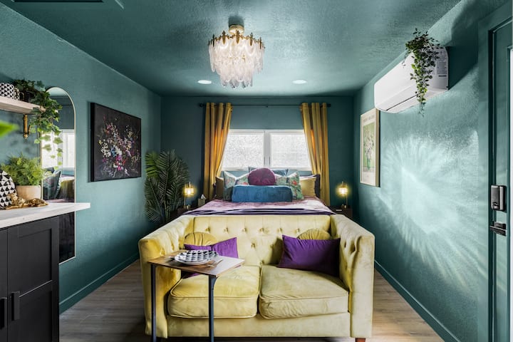 Gatsby Getaway-private Guest Suite Near Red Rocks - Lakewood, CO