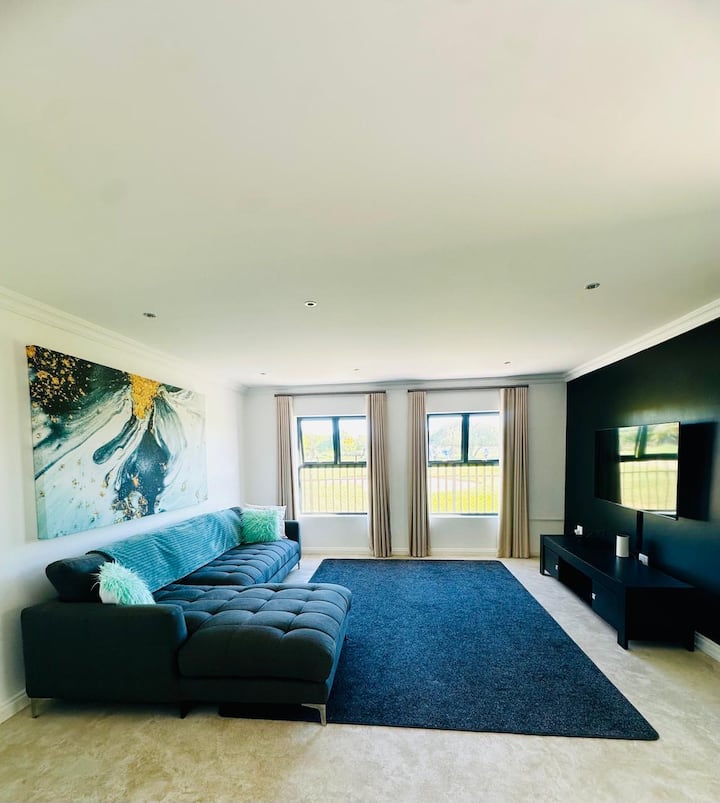 Fairway Bliss, Golf Course Fairway View With Pool - Langebaan