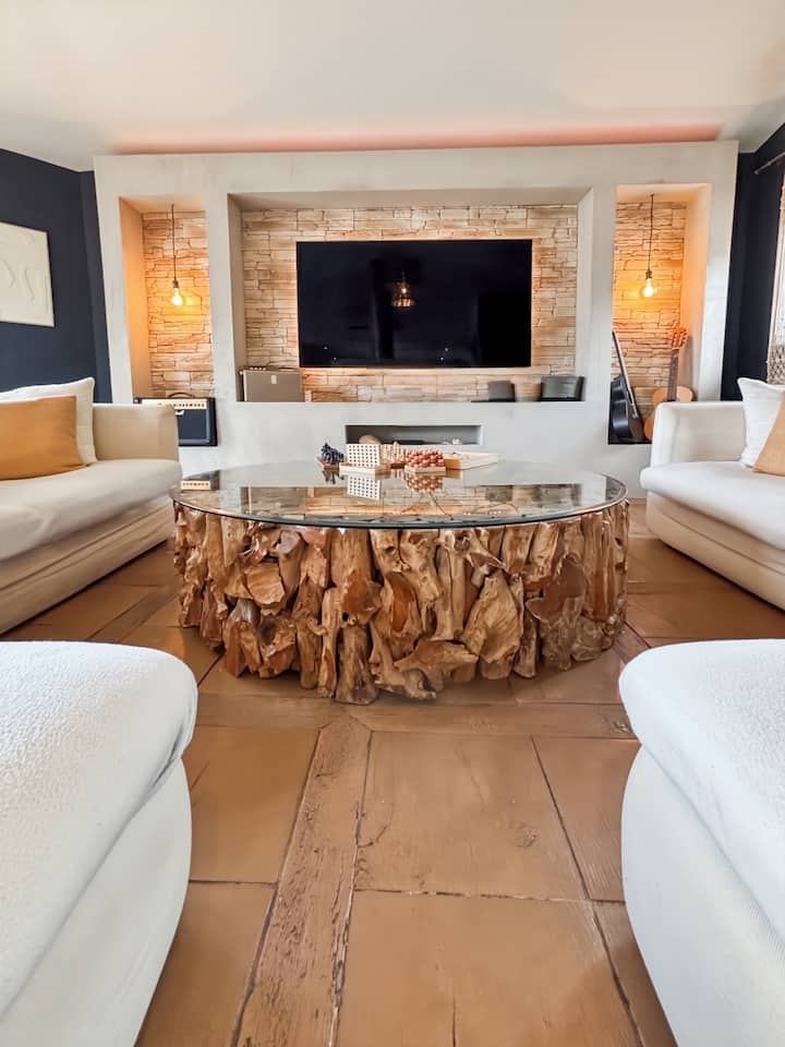 "Casa Sia"
Villa 300m2
Piscine & Pool House - Korsika