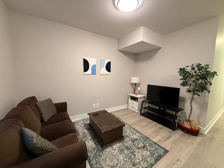 Cozy Private Suite In Victoria, Easily Accessible - Langford