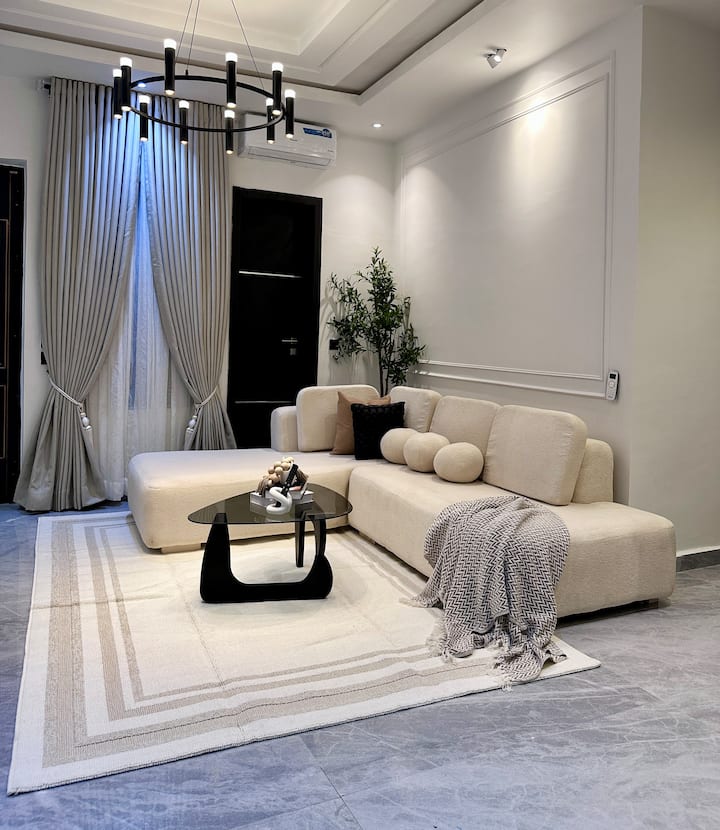 Your 2- Bedroom Modern Comfort Space In Aba - Nigeria