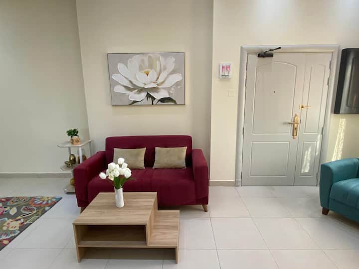 2-bedroom Retreat: Perfect For Families & Friends! - Bahrain
