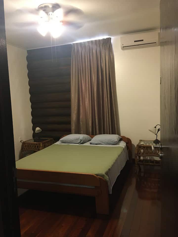 საძინებელი 1