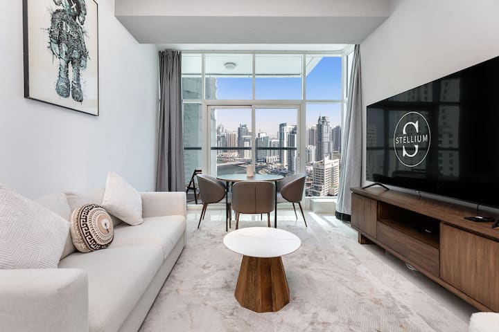 Modern Stay At Continental Tower For 4 Guest - Dubai