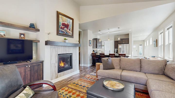 Modern Mccall Family Retreat, Loft, Ac, Deck - McCall, ID