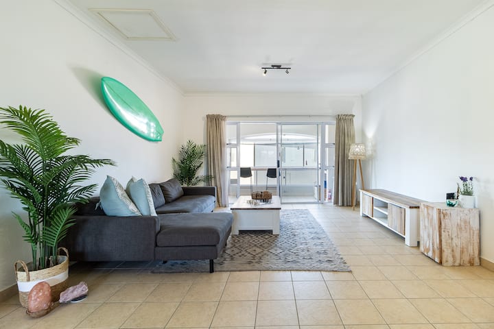 Yzer Drift Beach Escape 2 Bed | 2 Bath - Yzerfontein