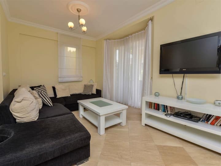 Muğla Fethiyede 5 Odalı Kiralık Yazlık Villa Ys8 - Fethiye