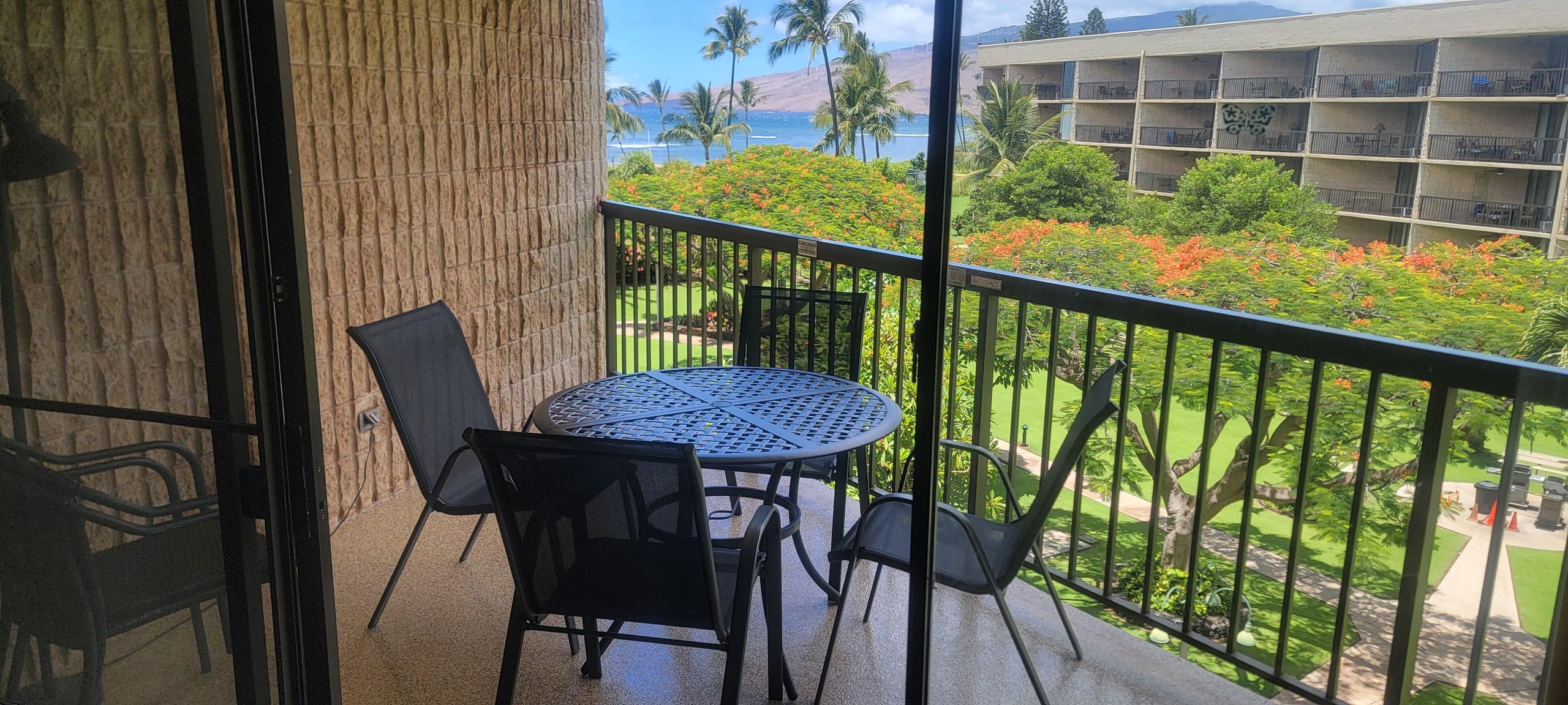 Condo in Kihei · ★4.56 · 1 bedroom · 2 beds · 2 private baths - Image 2