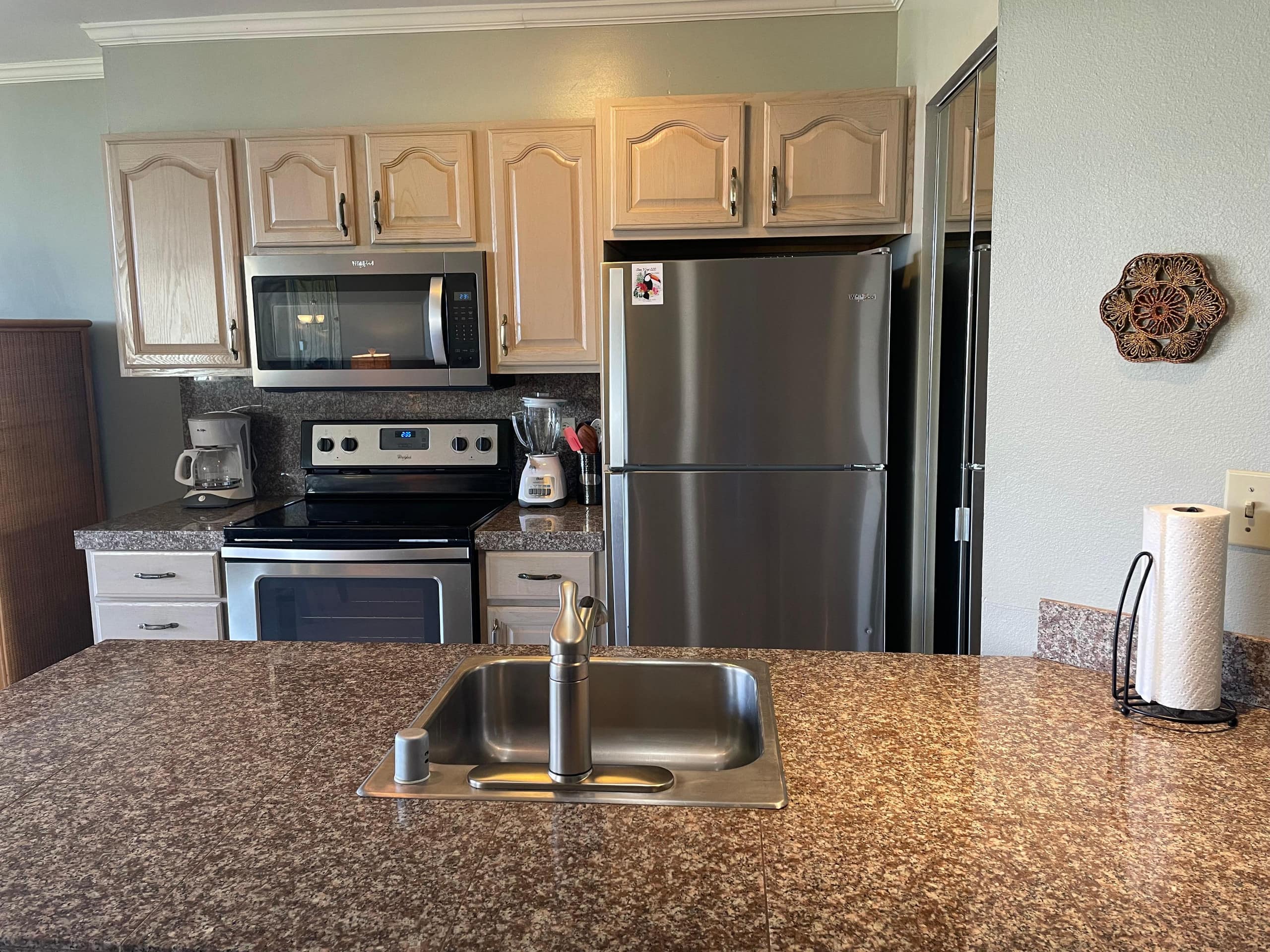 Condo in Kihei · ★4.56 · 1 bedroom · 2 beds · 2 private baths - Image 11